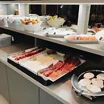 Mediteran ホテル 3*