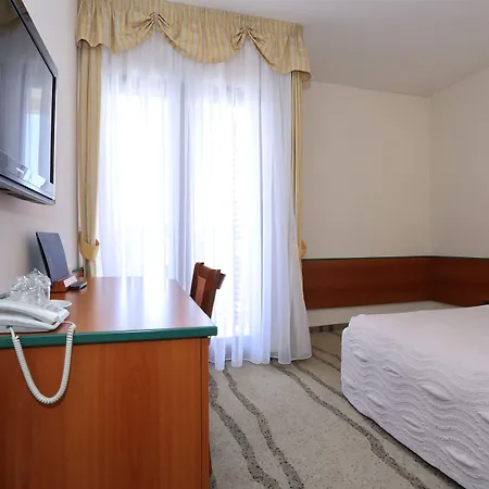 Szálloda Mediteran 3*