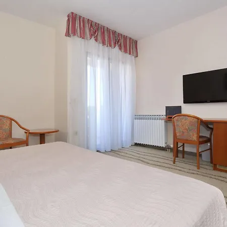 Mediteran Hotell