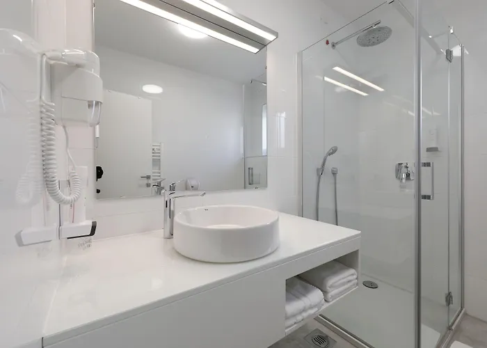 Mediteran Готель