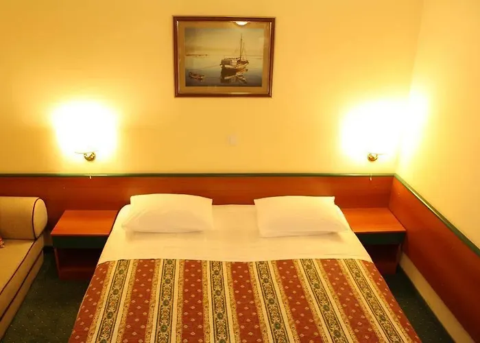 Hotel Mediteran 3*