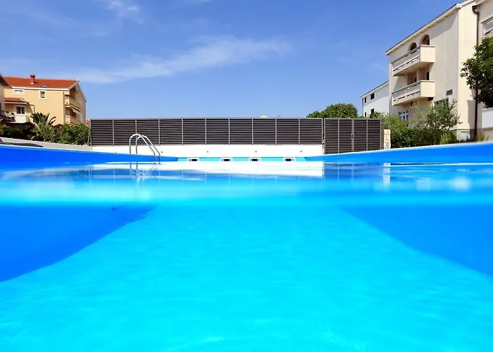 Mediteran Готель